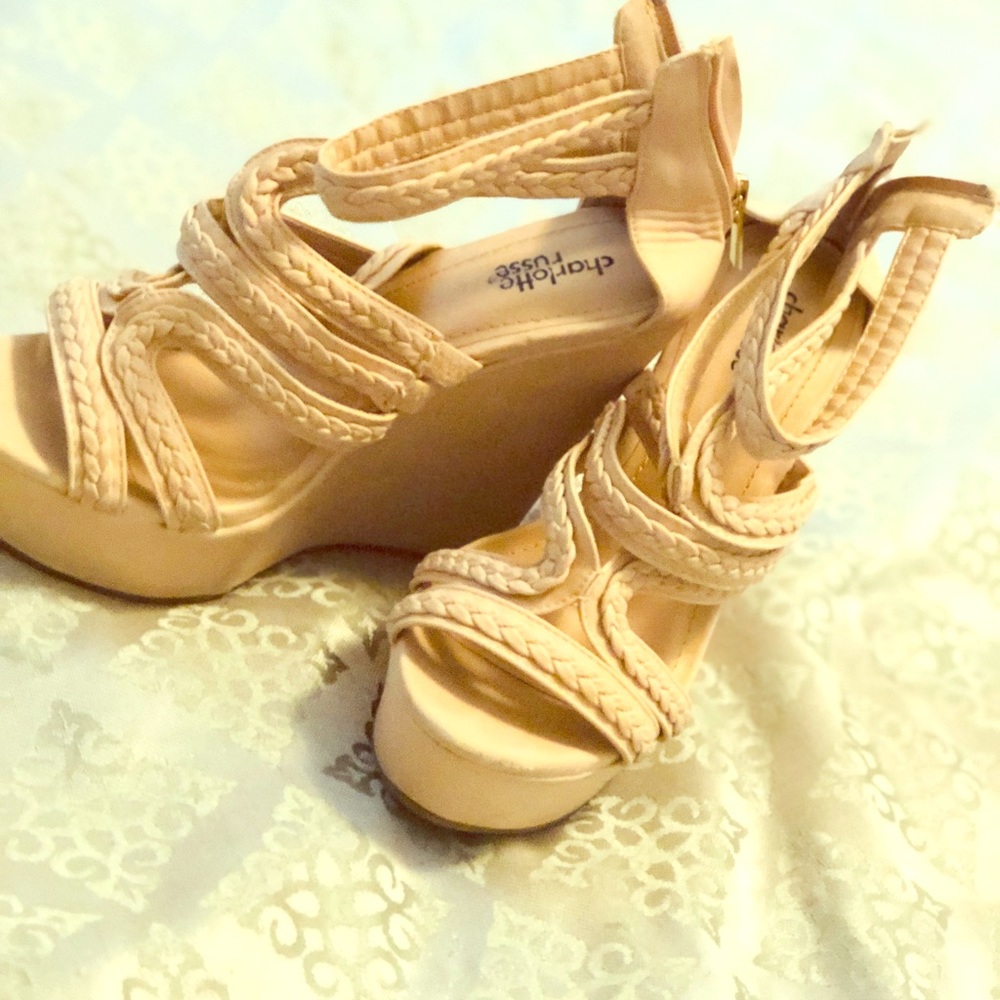 Women’s wedge heels